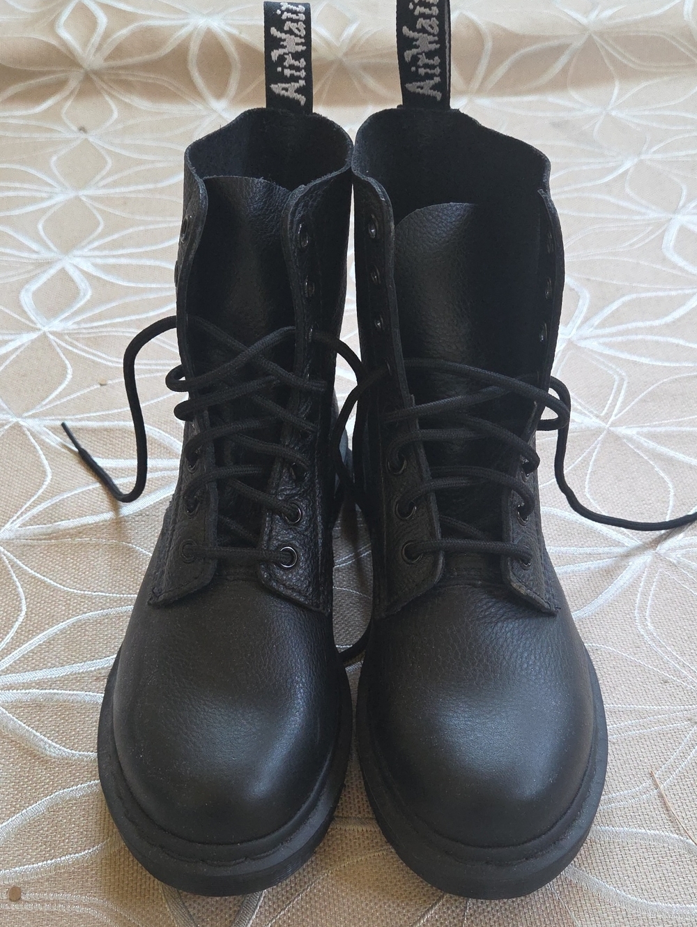 Dr Martens, Unisex, 1460 Black Pebbled Leather Combat Boots
